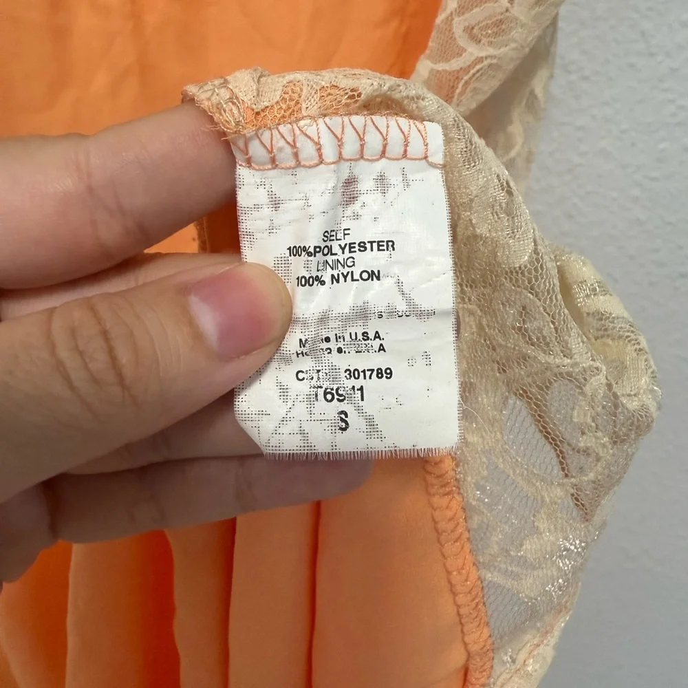 Lush Orange and Cream Lace Tank Top Size Small - Picture 3 of 4